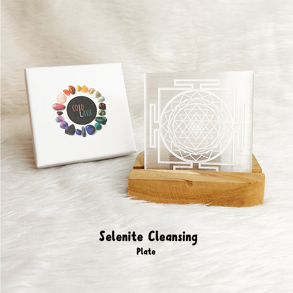Natural Selenite crystal cleansing plate, close-up – Cold Lava Studio