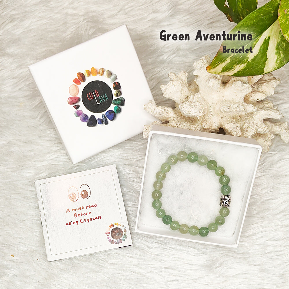 Natural Green Aventurine crystal bracelet, close-up of green beads – Cold Lava Studio