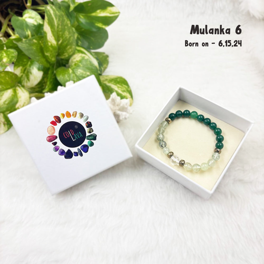 Mulanka 6 numerology bracelet, close-up of Green Onyx and Prehnite beads – Cold Lava Studio